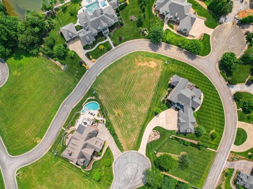 Elevation image #2 for 1285 Castaway Lane.